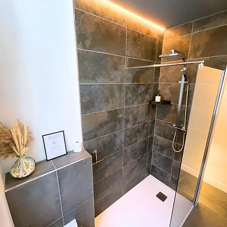 Appartement So Guest, Clou Dans Le Fer, Modern Near Cathedral
