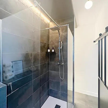 Апартаменты So Guest, Clou Dans Le Fer, Modern Near Cathedral *